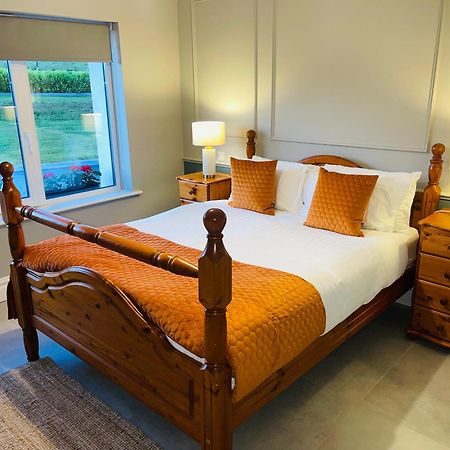 ホテル Country View House Milltown  エクステリア 写真